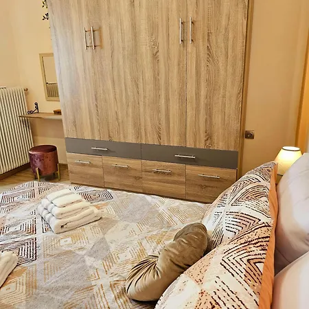 Cozypolis Apartment Athens